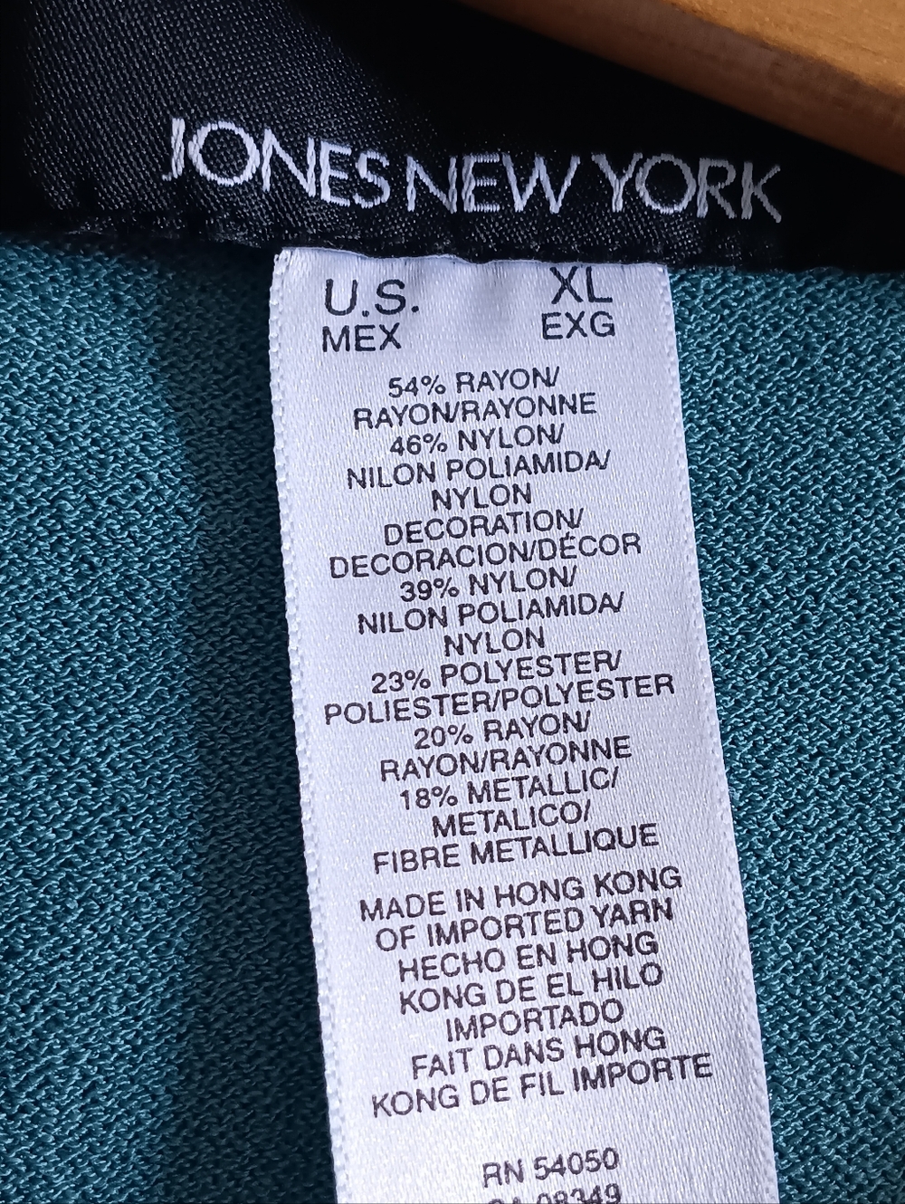 Jones New York Beaded Floral Top XL Blue Embroidered Sleeveless Blouse - Picture 8 of 8